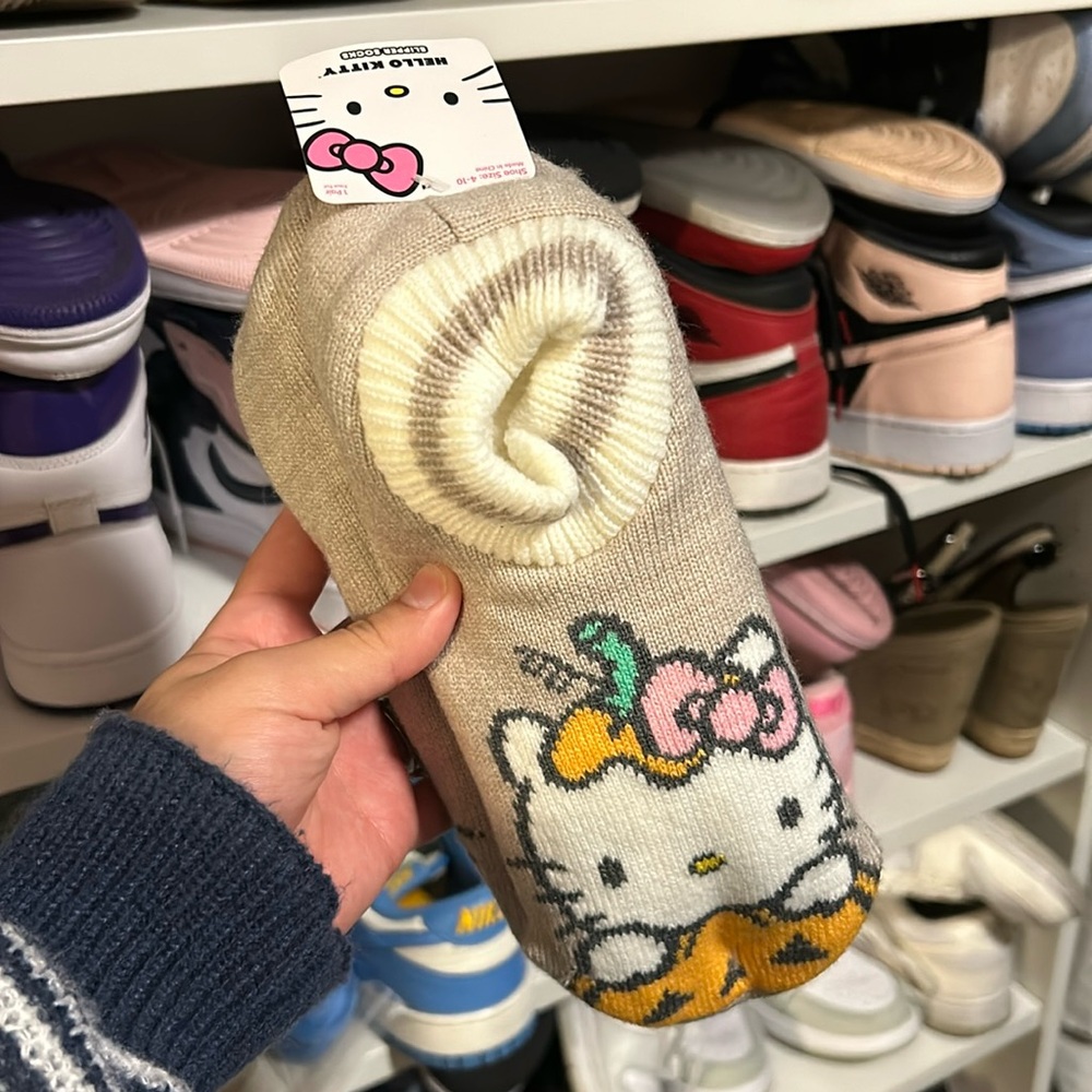 Hello Kitty House Slippers